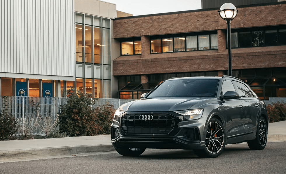 2023 Audi Q8 