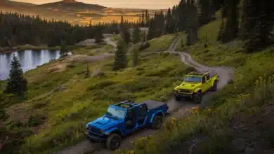 2025 Jeep gladiator on the track